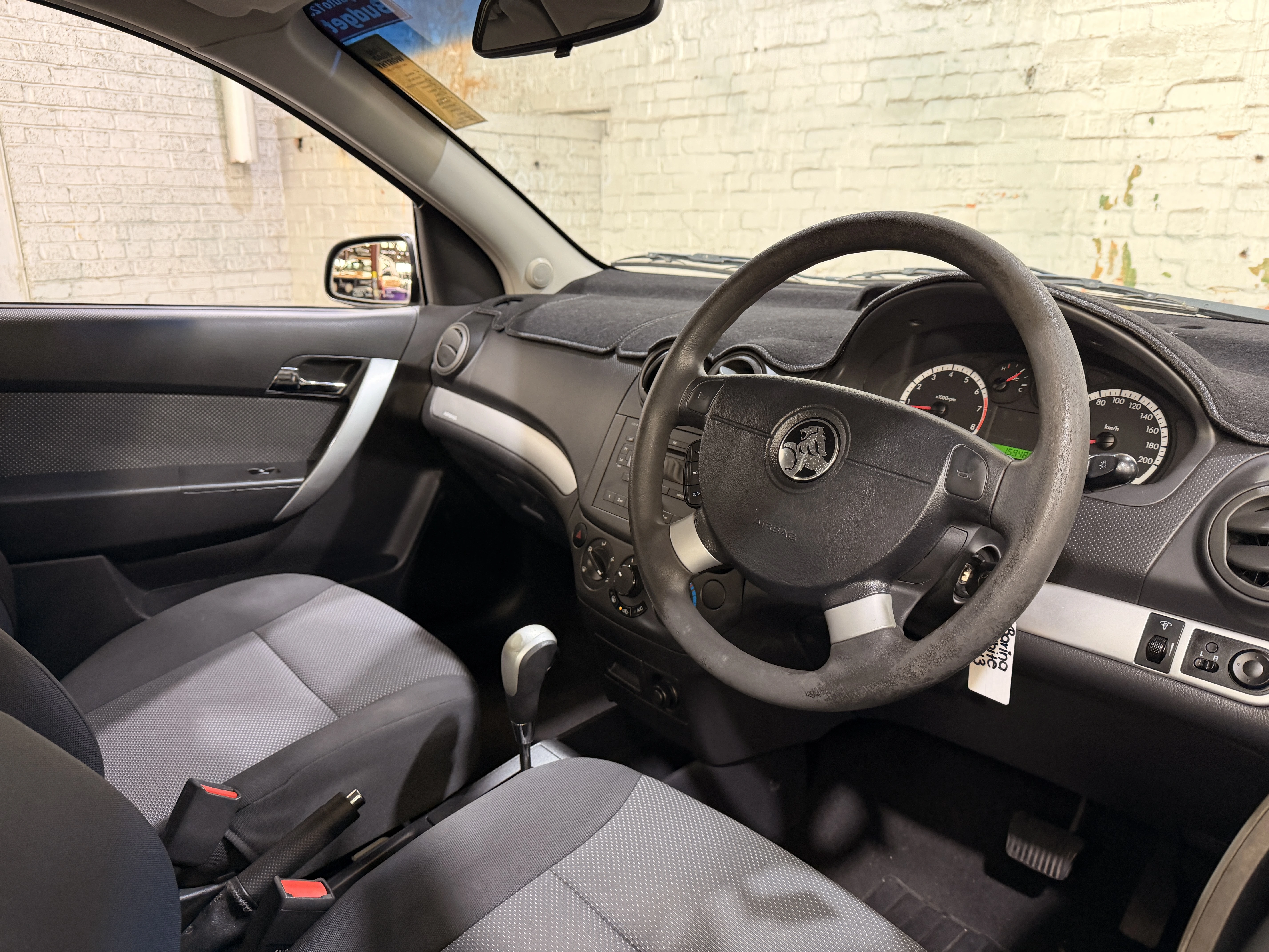 Photo 19