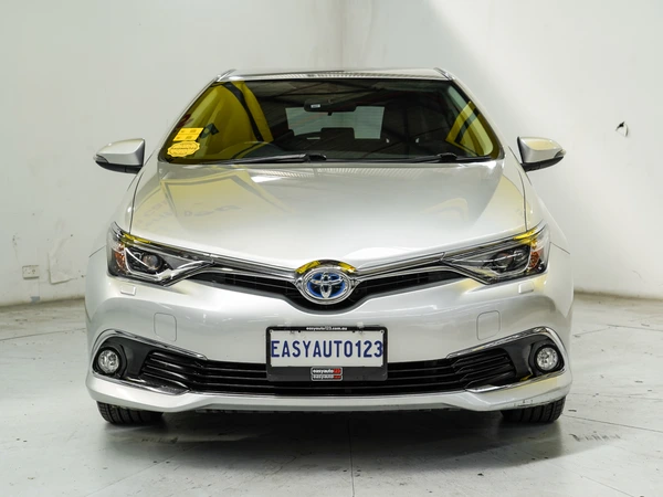2018 Toyota Corolla Hybrid CVT Front Wheel Drive