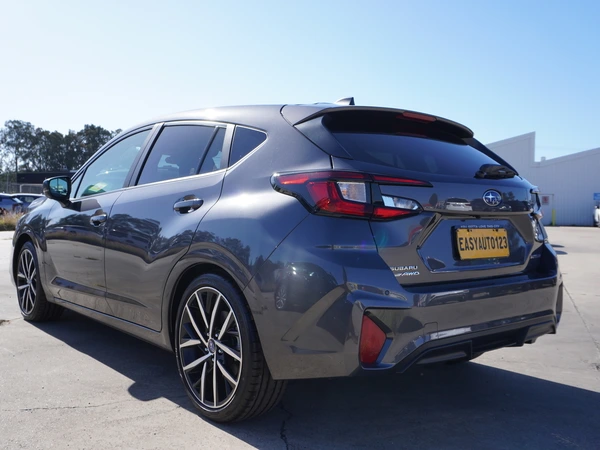 2025 Subaru Impreza 2.0S AWD Automatic