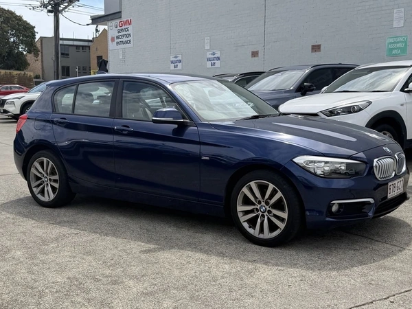 2016 BMW 1 Series 120i Sport Line Automatic RWD
