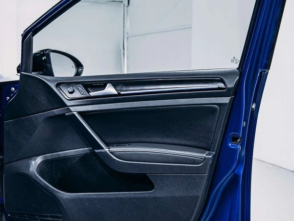 2020 Volkswagen Golf R 7.5 Dual-Clutch (DCT) Four Wheel Drive Sunroof Heated Seats