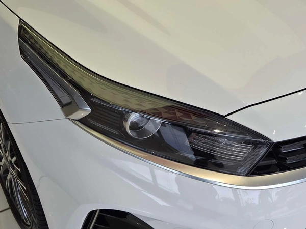 2024 Kia Cerato Sport Hatchback FWD Automatic