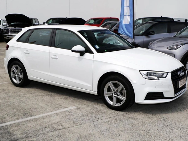 2016 Audi A3 Attraction 8V Automatic Petrol