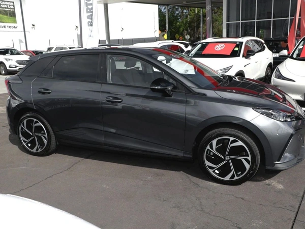 2026 Mg Mg4 Essence 64 Automatic RWD