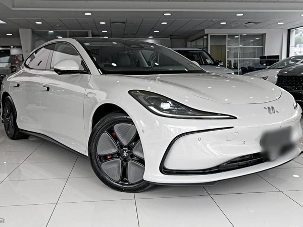 2026 Mg Im5 Premium P12L Electric Automatic RWD