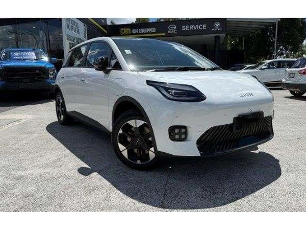 2026 GAC Aion UT Elite Electric Automatic AWD 20-Inch Wheels Adaptive Cruise Control