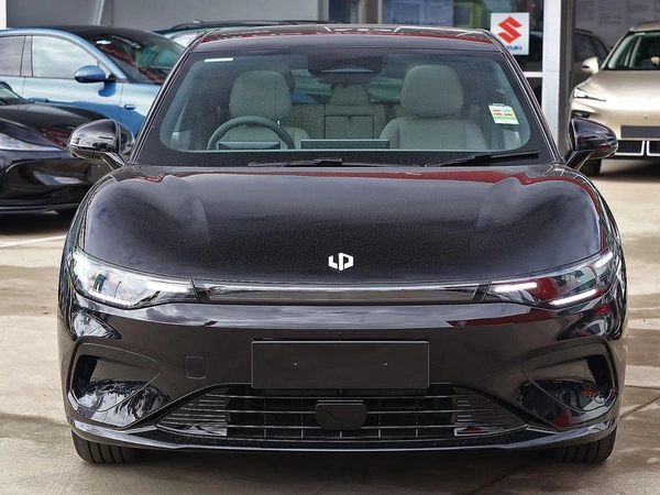 2026 Leapmotor B05 Design LR A03 Automatic RWD