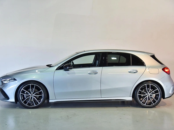 2025 Mercedes-Benz A200 Special Edition Dual-Clutch Front Wheel Drive