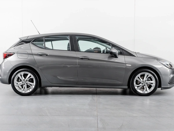 2017 Holden Astra RS Hatchback Front Wheel Drive Sports Automatic