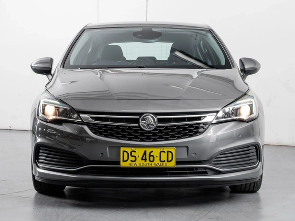 2017 Holden Astra RS Hatchback Front Wheel Drive Sports Automatic