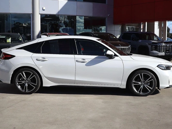 2025 Honda Civic e:HEV L Hybrid Automatic