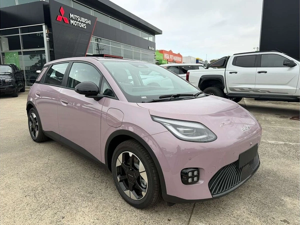 2026 Aion UT Premium Electric Automatic