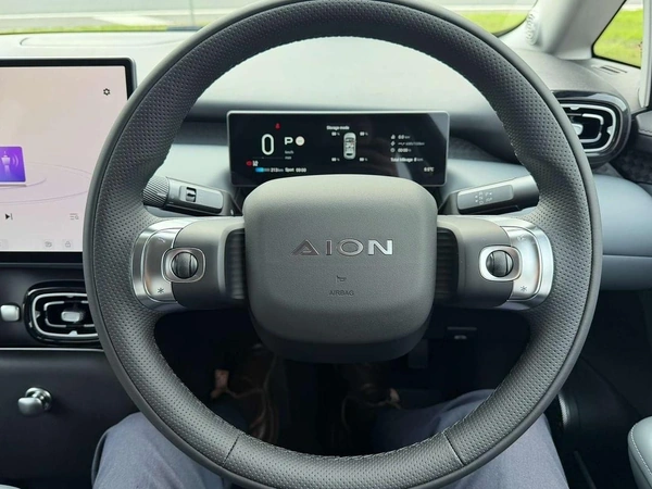 2026 Aion UT Luxury Electric Automatic