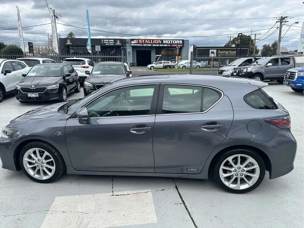 2012 Lexus CT CT200h Prestige Hybrid Automatic
