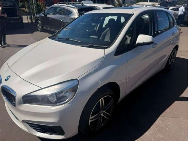 2015 BMW 2 Series 218i Sport Line Automatic FWD