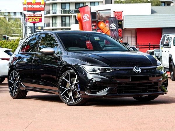 2023 Volkswagen Golf R 8 AWD Automatic