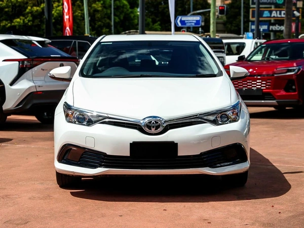 2017 Toyota Corolla Ascent Manual Reversing Camera Cruise Control