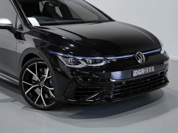 2023 Volkswagen Golf R Panoramic Sunroof Heated Seats